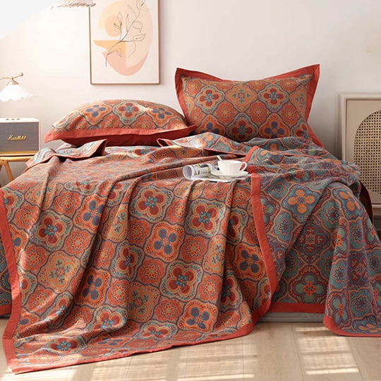 Reversible Floral Cotton Quilt and Pillowcase Set for Bedroom
