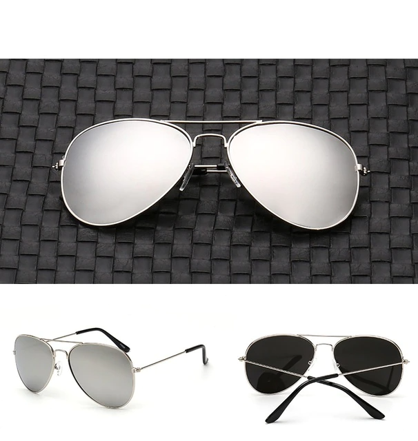 Silver mirror aviator sunglasses