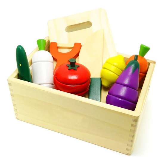 Wooden vegetable cutting set