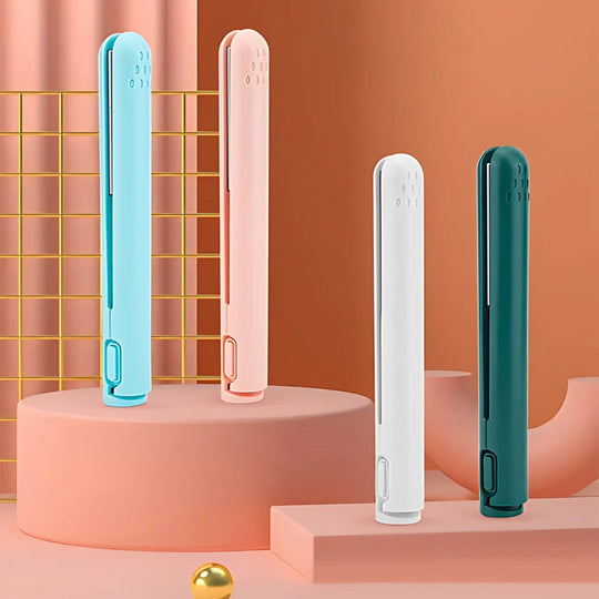 Mini ceramic curling irons in four colors