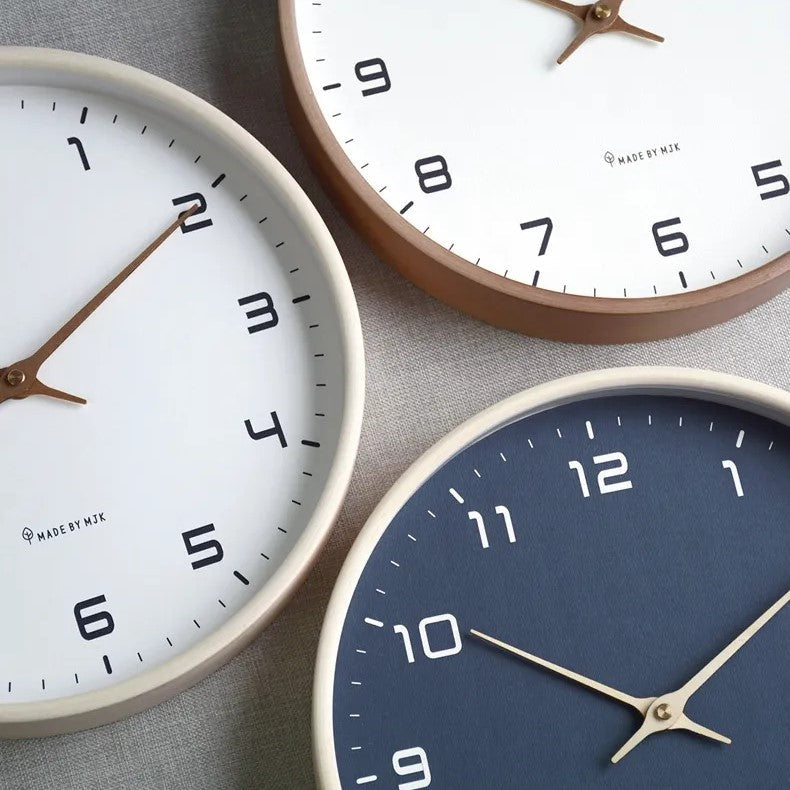 Minimalist Round Wooden Wall Clock for Living Room and Bedroom
