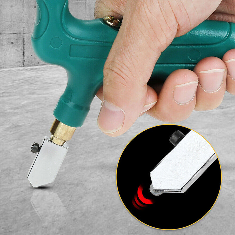 Cutting a tile with the tool