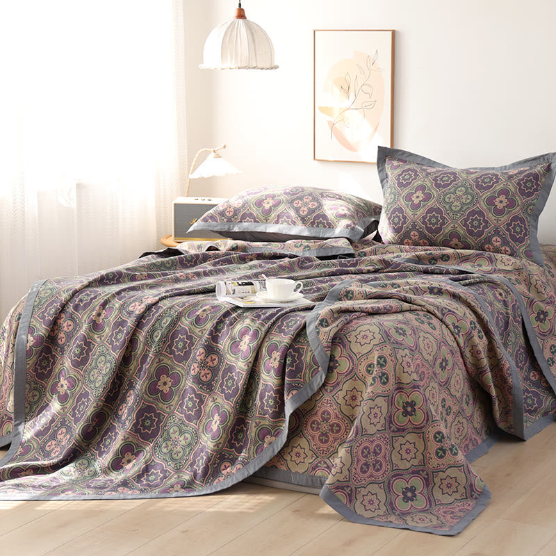 Reversible Floral Cotton Quilt and Pillowcase Set for Bedroom