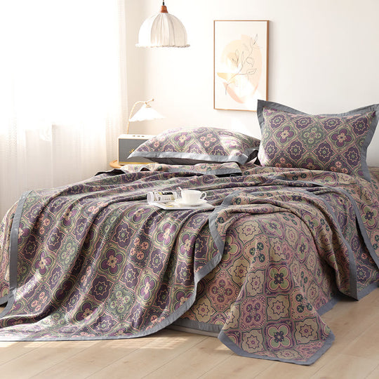 Reversible Floral Cotton Quilt and Pillowcase Set for Bedroom