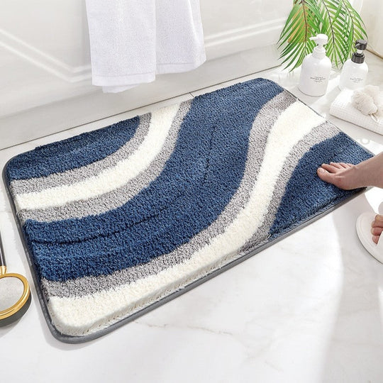 Plush Wave-Texture Non-Slip Bath Mat for Bathroom Comfort