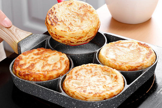 Omelet pan cooking food
