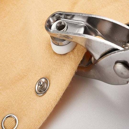 Heavy Duty Snap Fastener Pliers Kit for Easy Button Installation