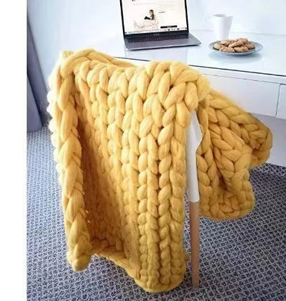 Chunky Knit Hand Woven Throw Blanket for Bed and Couch