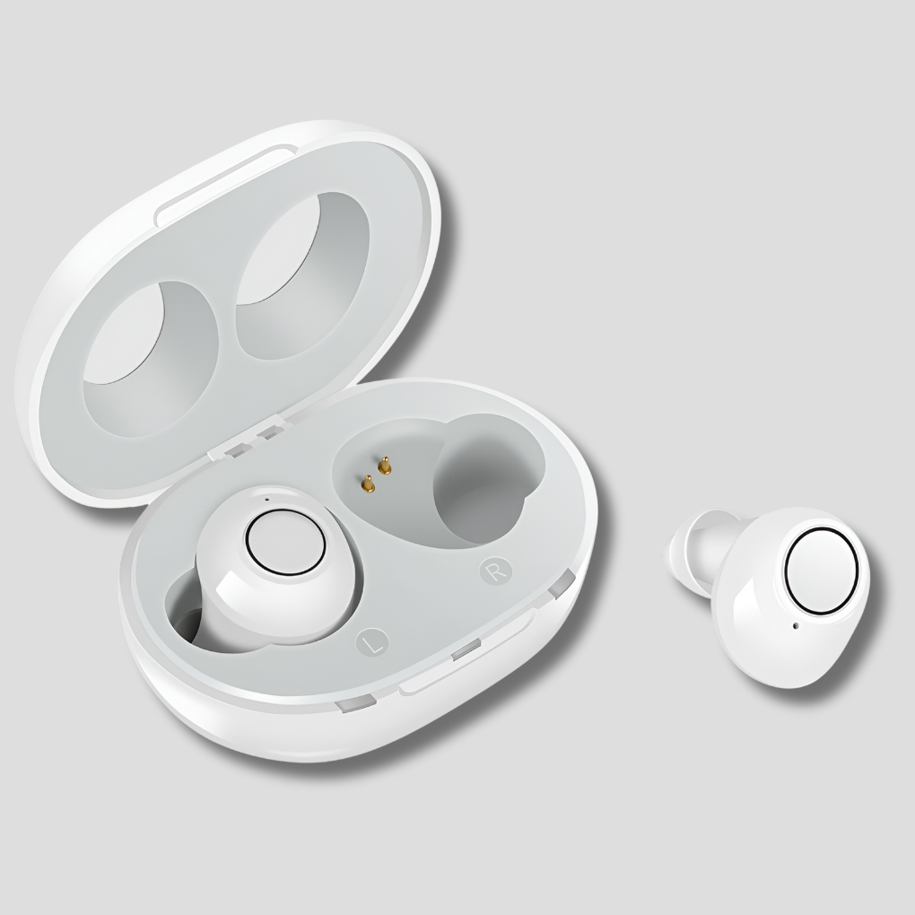 Rechargeable in-ear hearing amplifiers with charging case