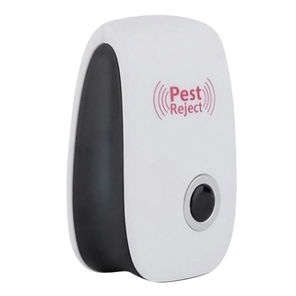 Ultrasonic pest repeller close up