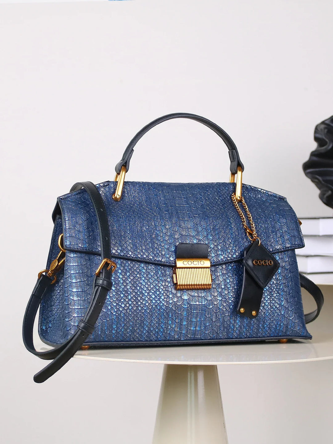 Luxe Snake-Print Leather Shoulder Bag for Work and Everyday Style