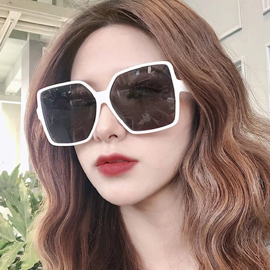Oversized Gradient Square Sunglasses with UV400 Protection for Women