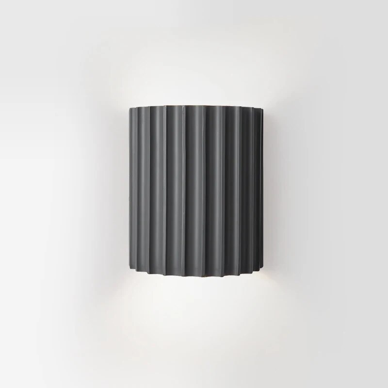 Minimalist Ribbed Resin Wall Sconce for Indoor Hallway Lighting