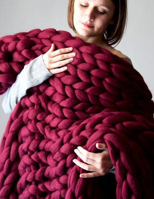 Chunky Knit Hand Woven Throw Blanket for Bed and Couch