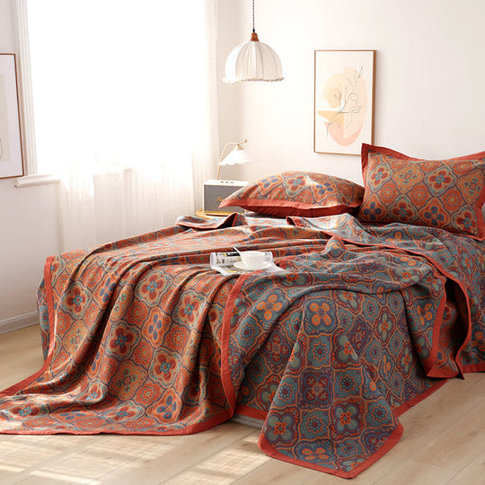 Reversible Floral Cotton Quilt and Pillowcase Set for Bedroom