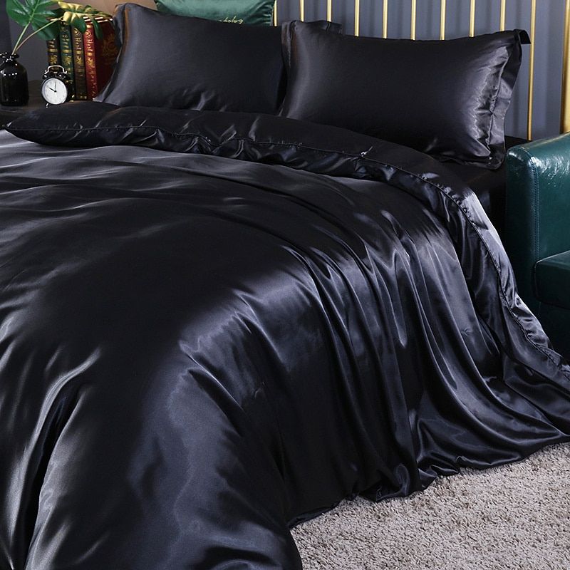Silk satin bedding set Black