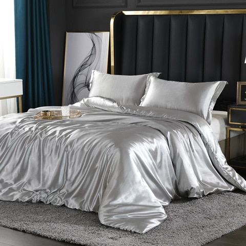 Silk satin bedding set Silver