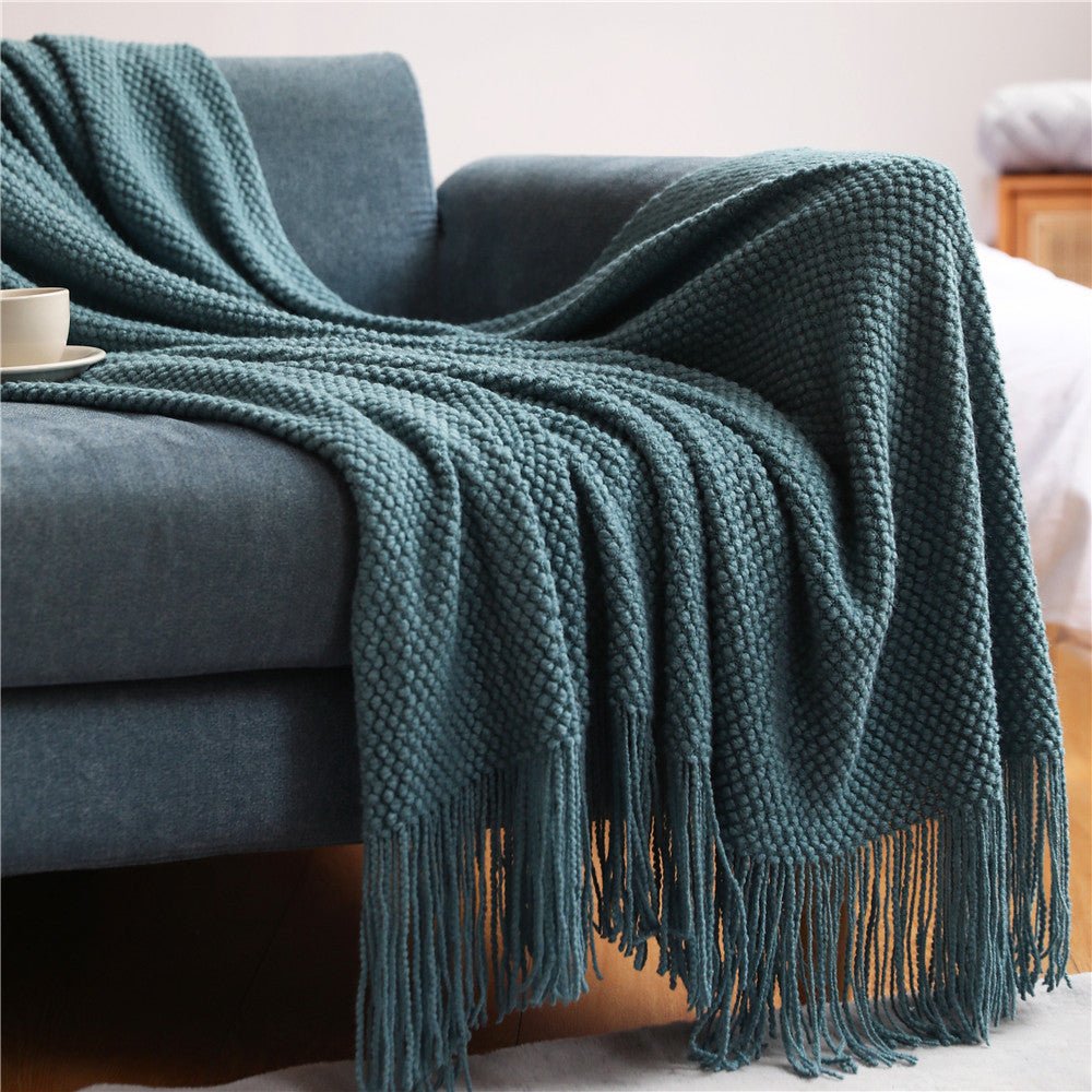Chunky Knit Nordic Throw Blanket for Living Room and Bedroom