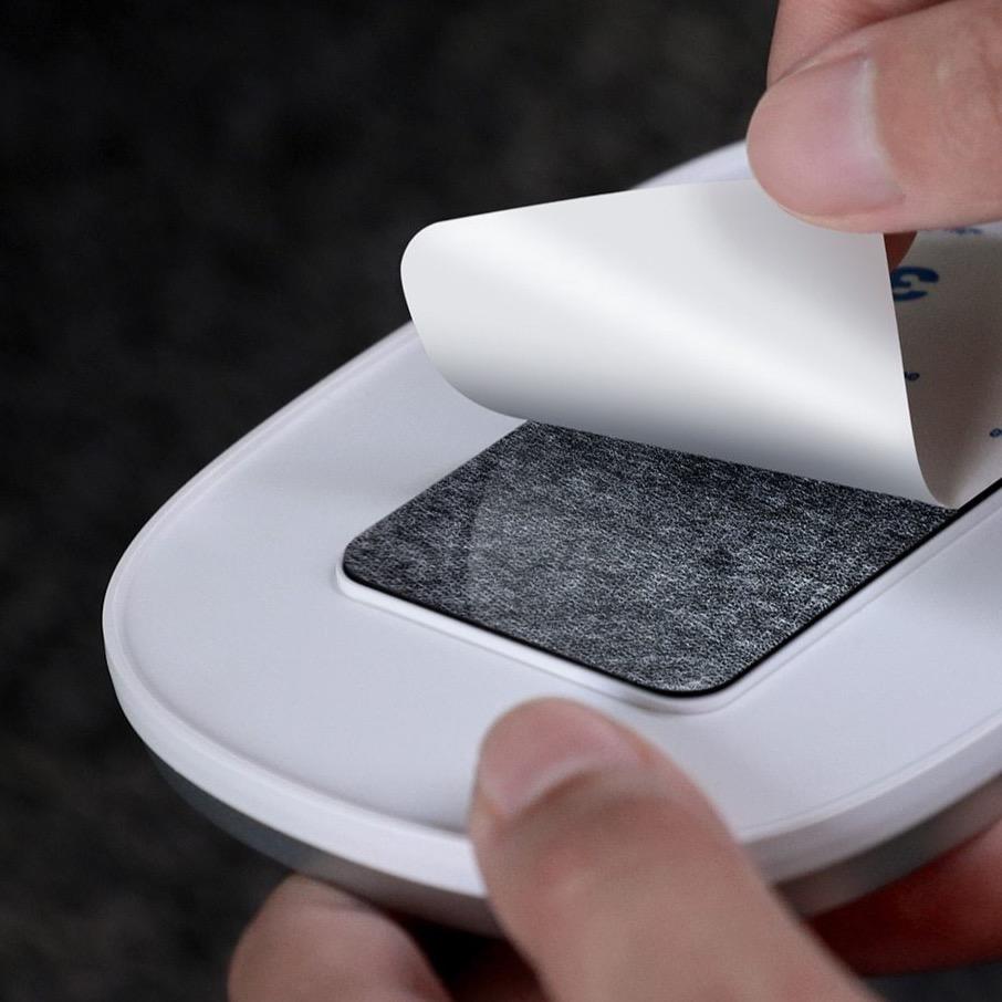 White car reading light magnetic base