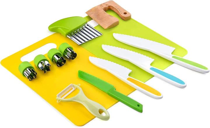 18-piece kids kitchen set