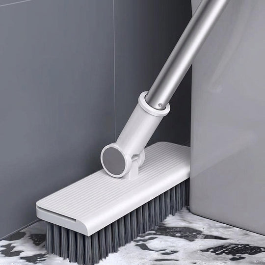 Floor brush head cleaning tile